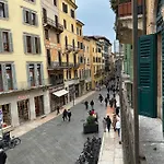 Luxury Flats Piazza Erbe, Floor 3