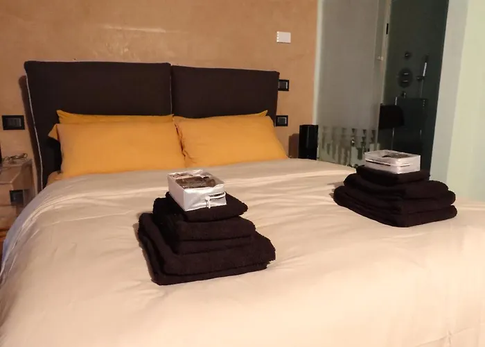 Luxury Flats Piazza Erbe, Floor 3 Verona